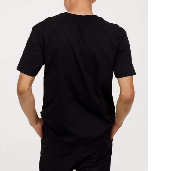 AC/DC Highway to Hell metal rock H&M Official T-Shirt XL runs big NWT - Picture 3 of 3